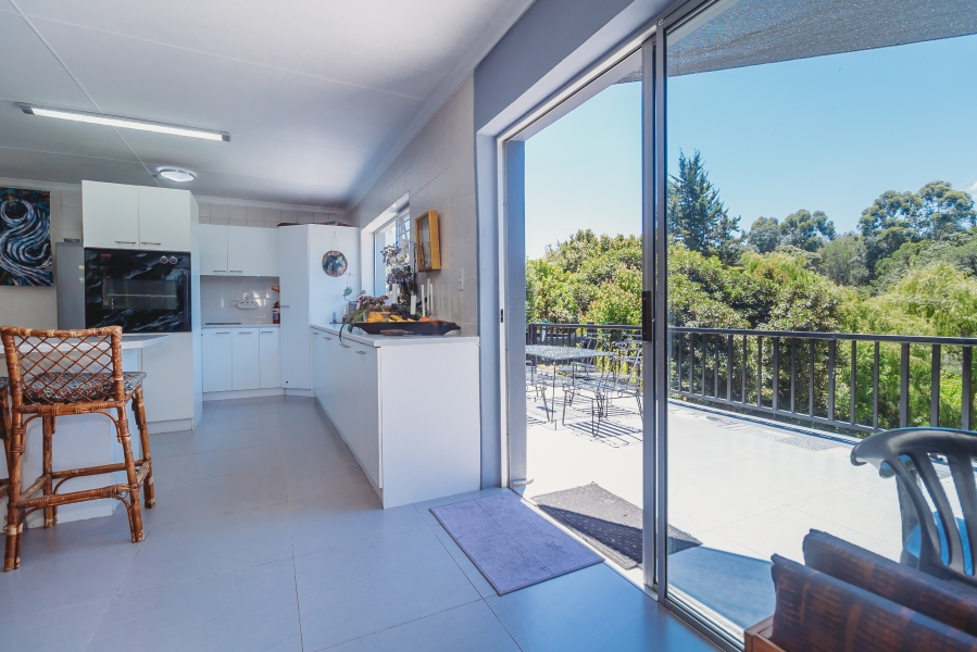 4 Bedroom Property for Sale in Denver Park Western Cape